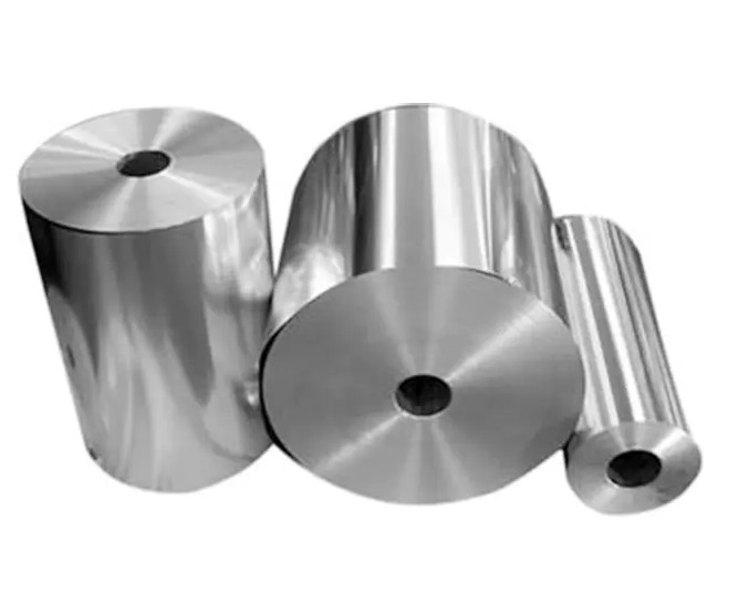 Le rôle des rouleaux géants de papier d'aluminium dans la sécurité des emballages alimentaires